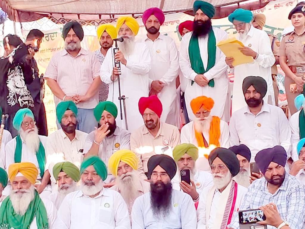 ਚੰਡੀਗੜ੍ਹ ਚ ਕਿਸਾਨਾਂ ਦਾ ਧਰਨਾ ਖ਼ਤਮ